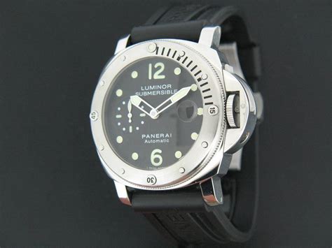 panerai luminor submersible|Meer.